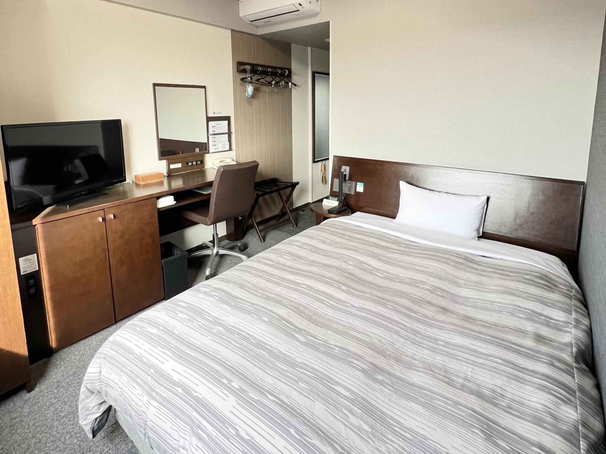 Hotel Route-Inn Shimodate Csikuszei Kültér fotó
